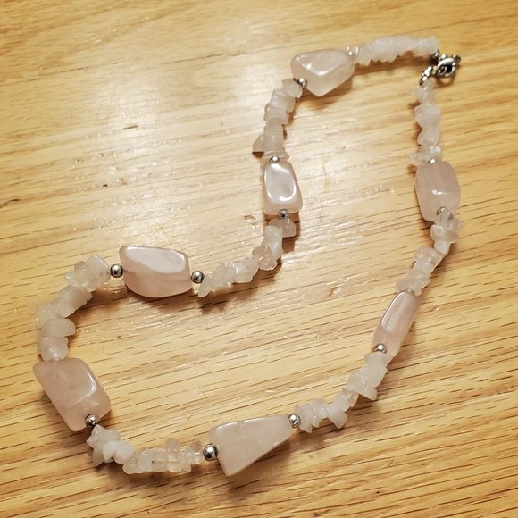 LOFT Jewelry - LOFT Pink Ice Necklace